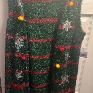 NWT JOLIDAYS CHRISTMAS sweater vest!